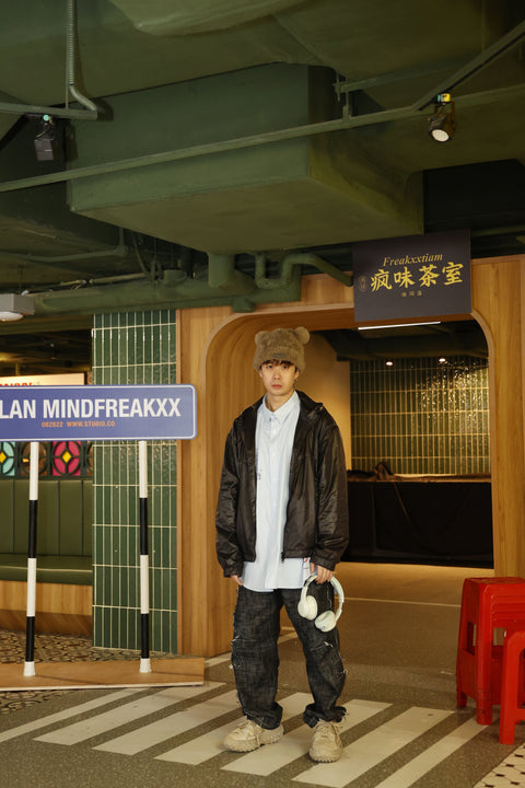 AF.008 LAO-FOOL-ZI SHIRT