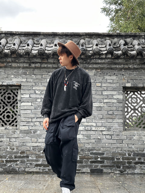 TRIUMPH CREST, STONEWASHED PULLOVER