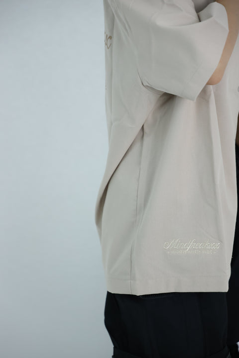 TRIUMPH CREST CAMP COLLAR SHIRT (SAND GOLD)