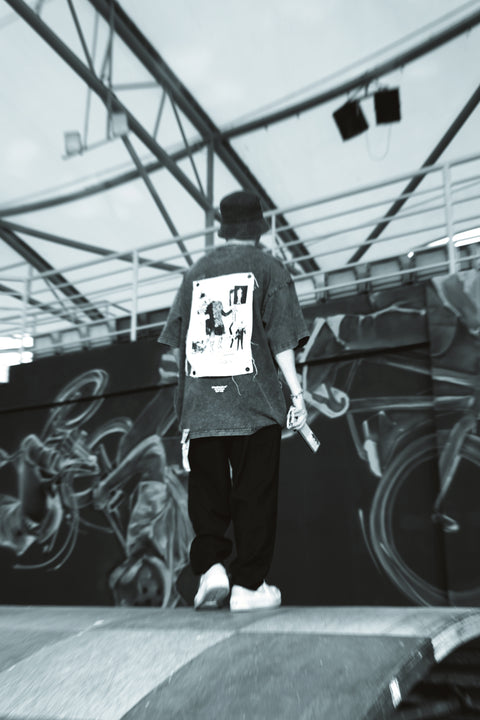 MINDBOARD ARTCHIVE, OVERSIZED PATCH TEE