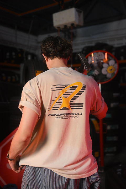 CRUSHING NOISE GARAGE TEE (ACID WASHED BEIGE)